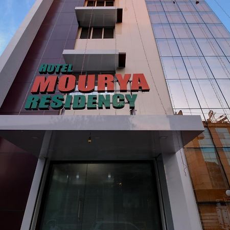 Hotel Mourya Residency Navi Mumbai Eksteriør billede