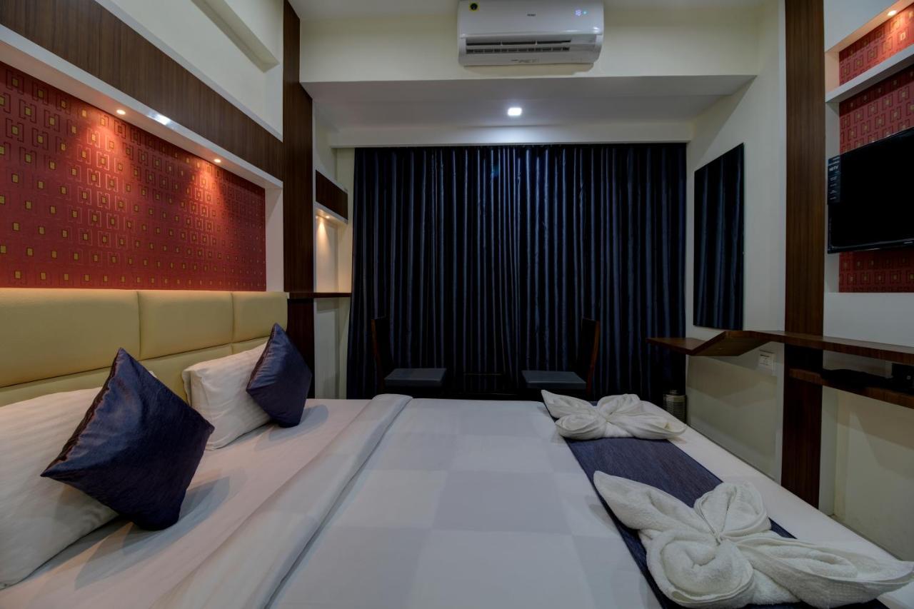 Hotel Mourya Residency Navi Mumbai Eksteriør billede