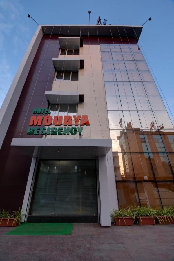 Hotel Mourya Residency Navi Mumbai Eksteriør billede